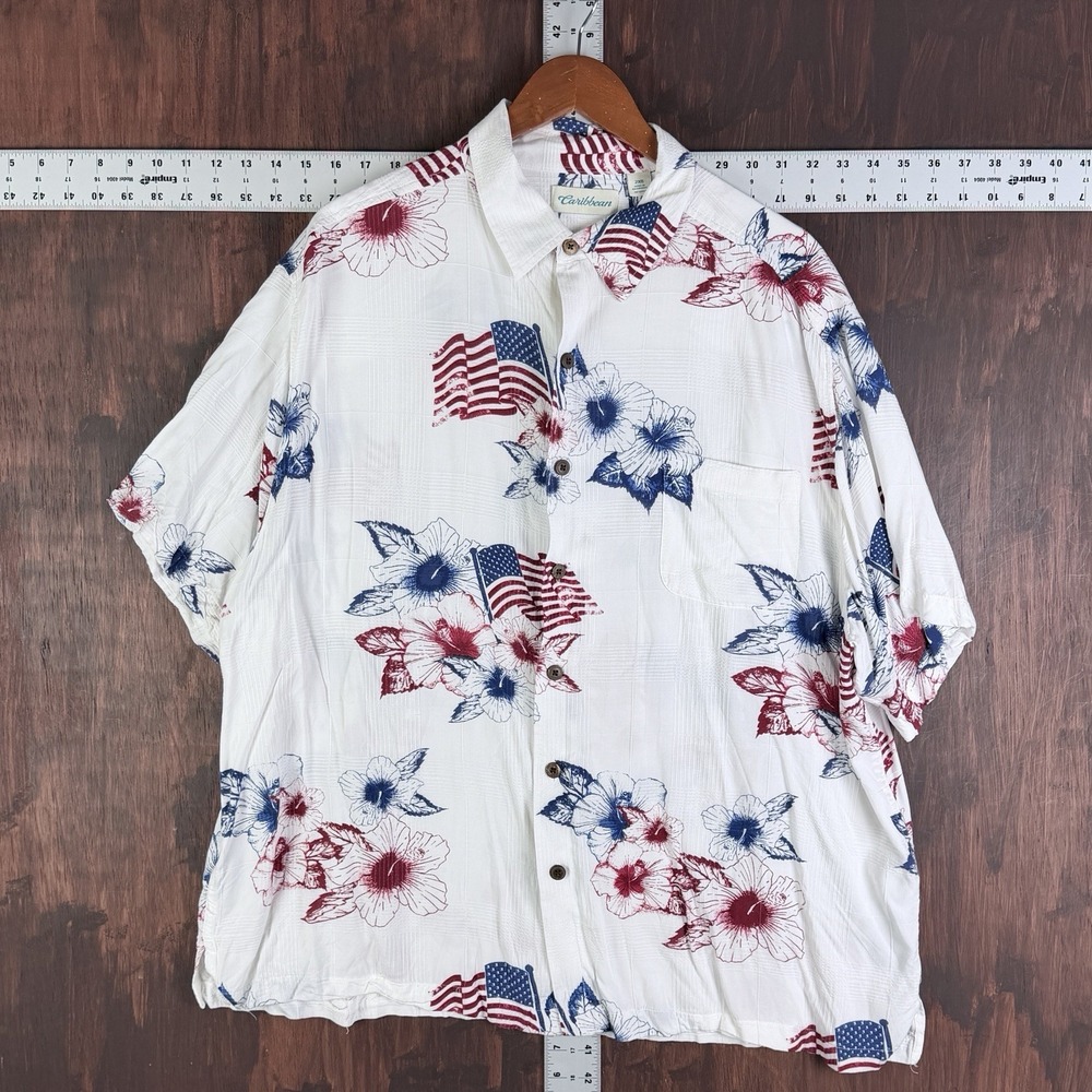 Caribbean USA Flag Print S/S Hawaiian Camp Shirt ST5WC852B Mens 2XB Rayon Floral